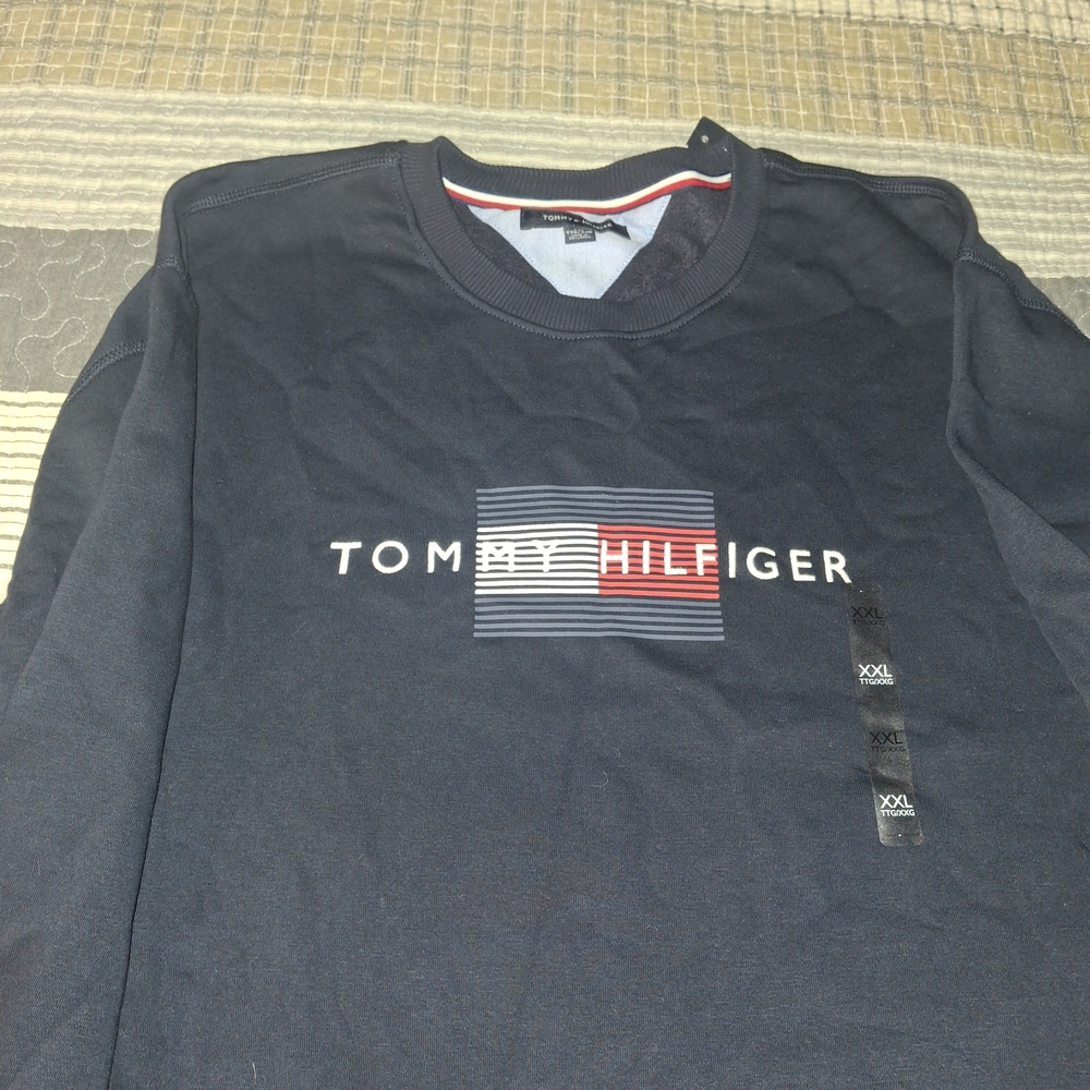 Tommy Hilfiger Men's Black Sweatshirt